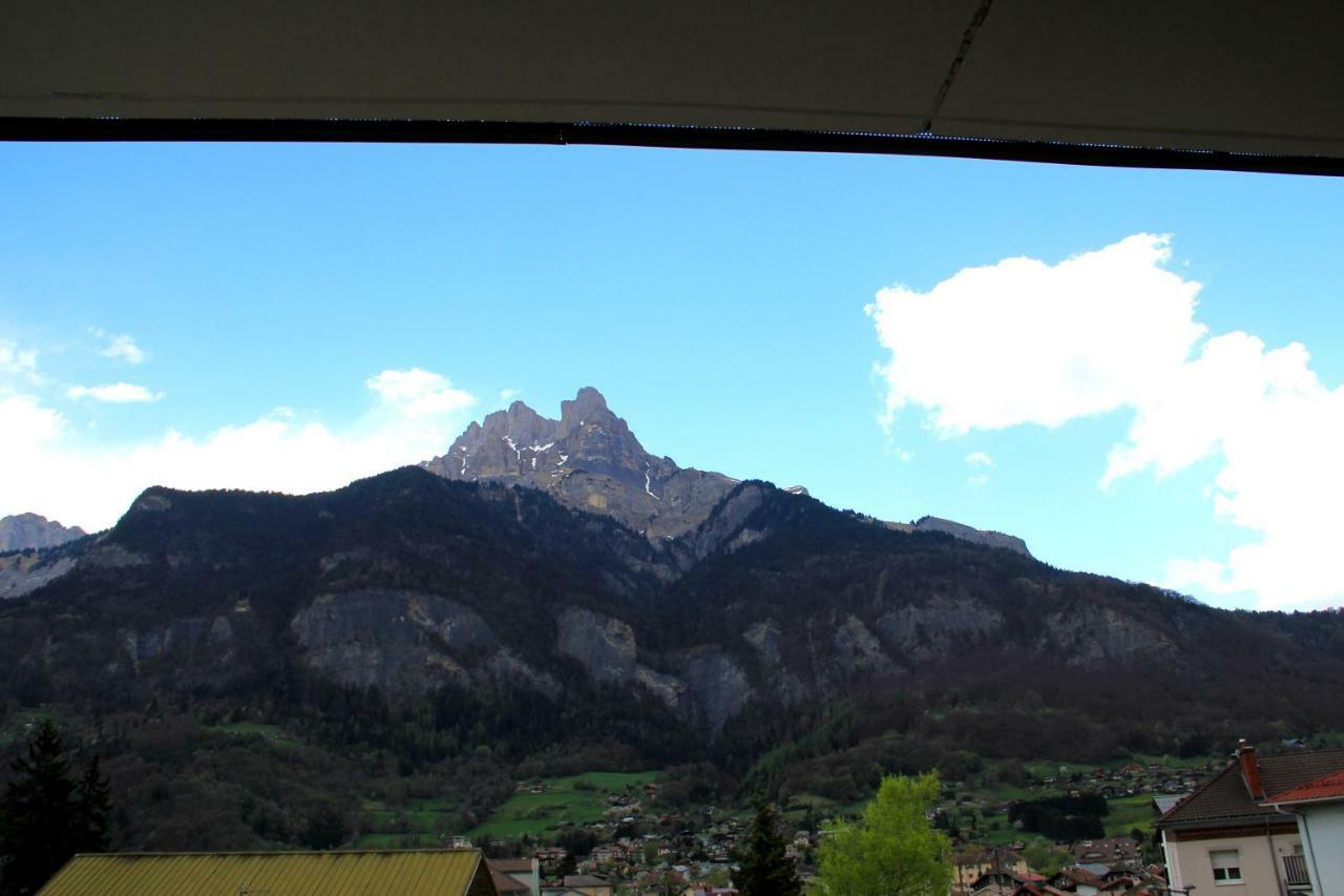 Appartement Au Pied Du Mont-Blanc ! Sallanches Buitenkant foto